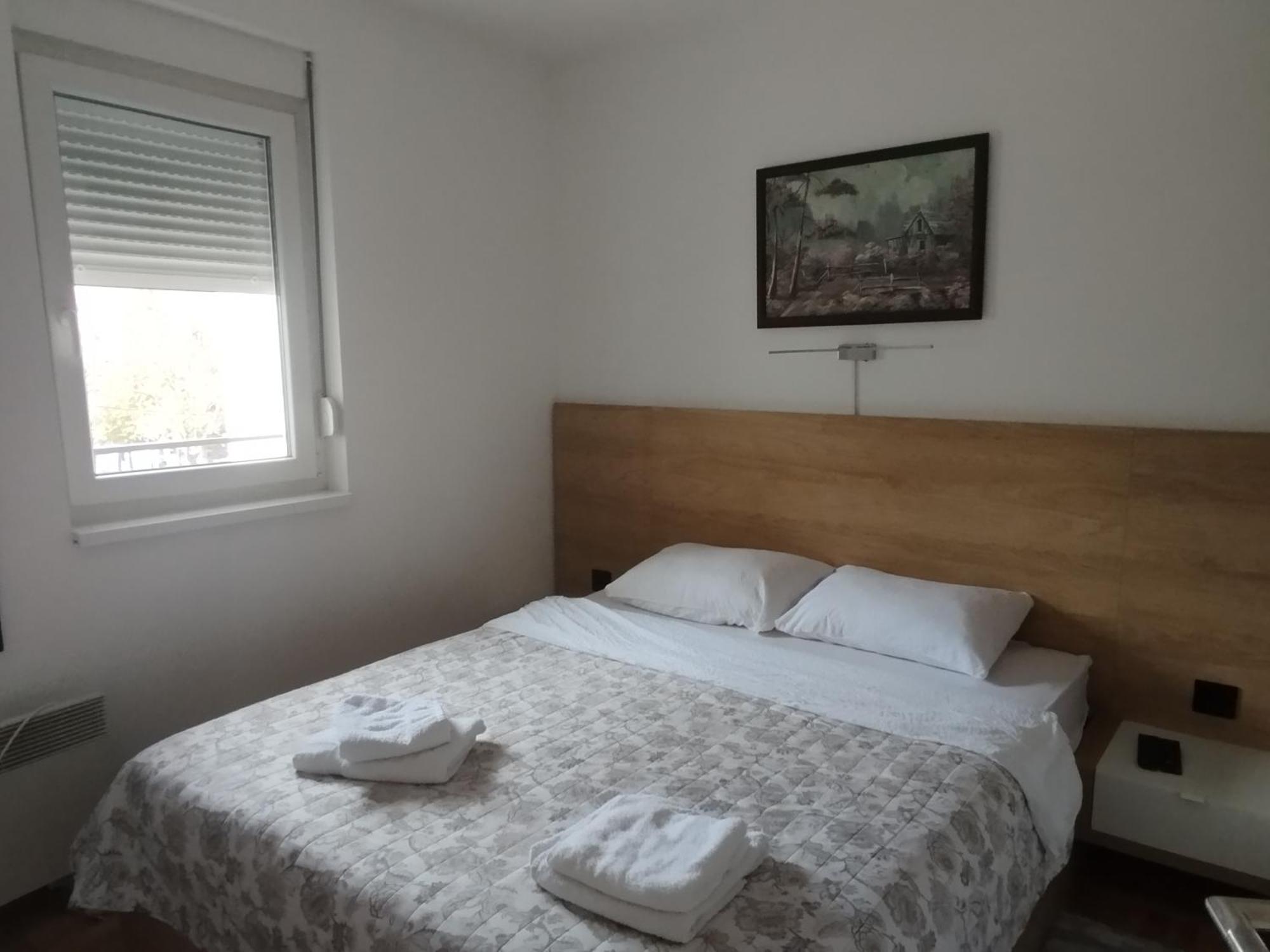 Ferienwohnung Cvetkovic Lux Аpartmani & Free Garaza Vrnjačka Banja Zimmer foto